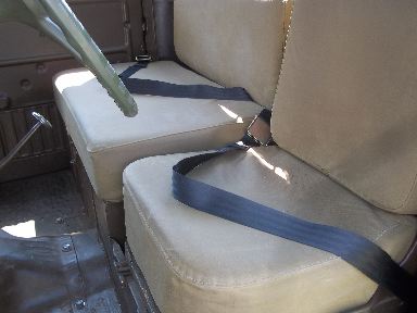 seat belts installed.JPG